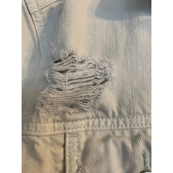 American Eagle Light Wash Denim Distressed Jacket, w/Cat Tapestry Size XL - Picture 8 of 11
